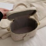 Sac-a-main-avec-bandouliere-4
